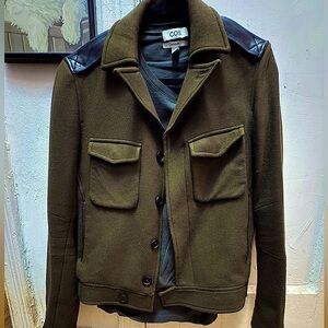 Fall jacket XS
70% wool 30% polyes 
The Kooples